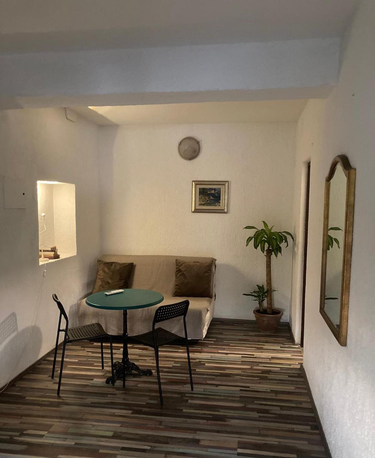 Guest House Busurelo Polace Ruang foto